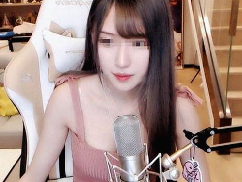 已满十八在线观看高清电视剧推荐官方版：人物故事中的不断变化